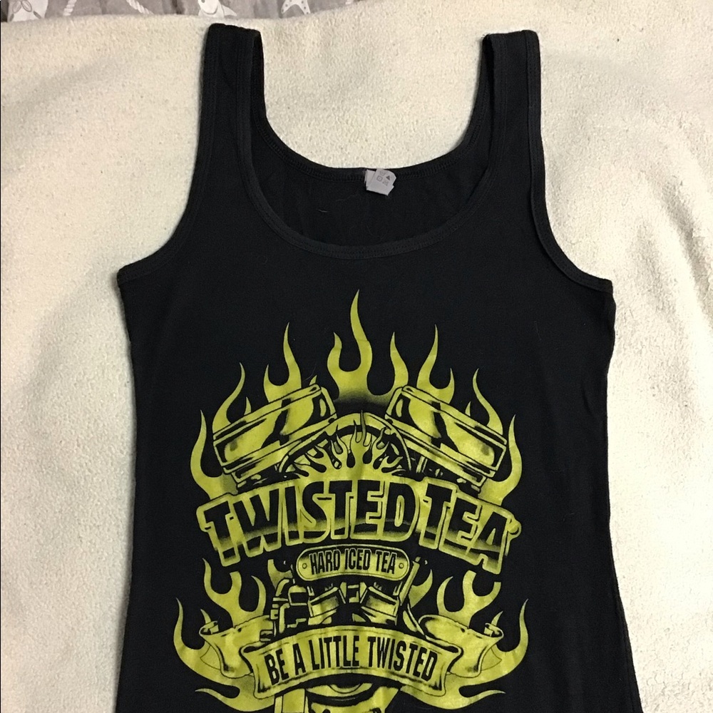 Twisted Tea Tank Top Size Small